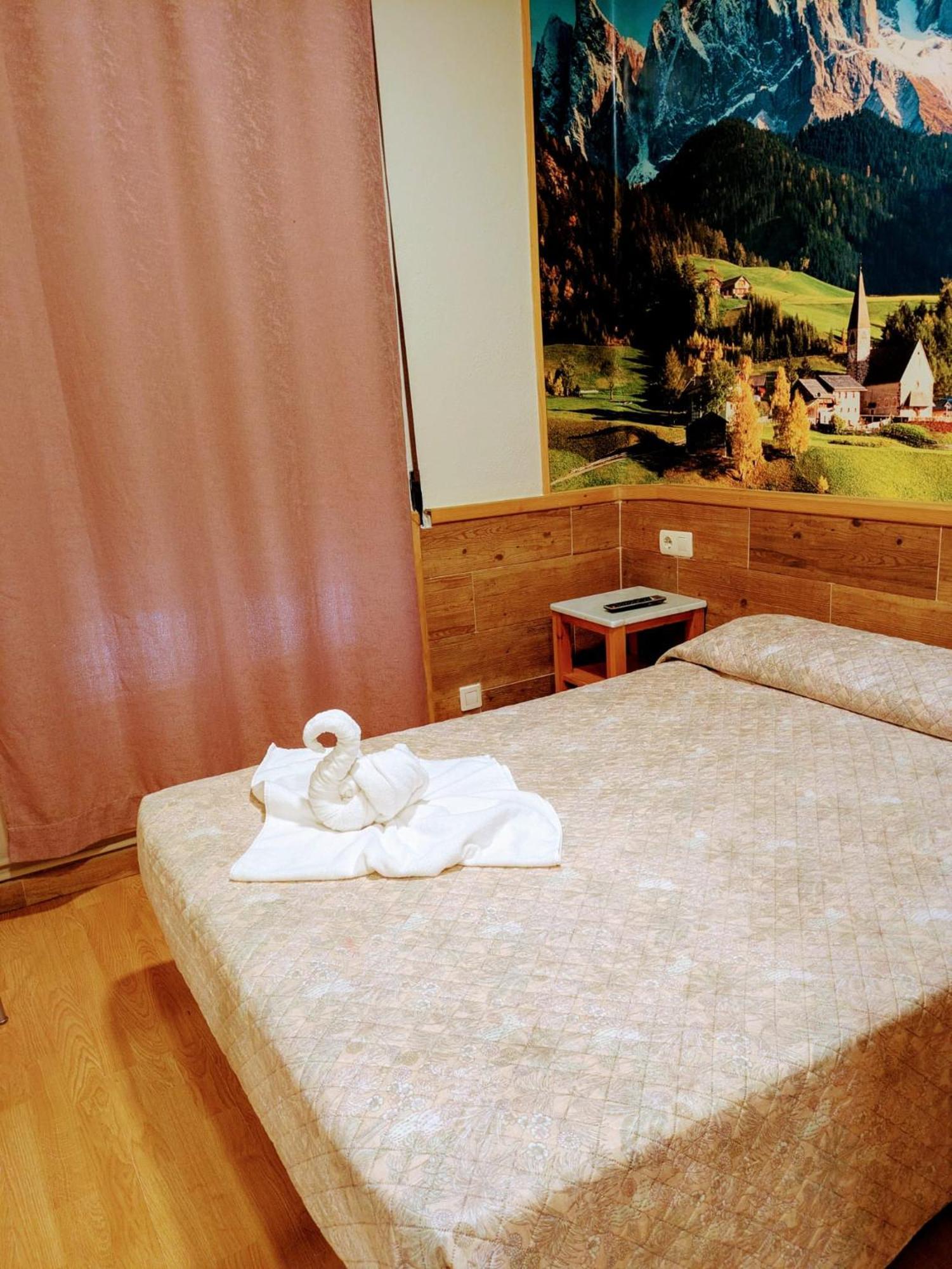 Albor II Hotel กิฮอน ภายนอก รูปภาพ